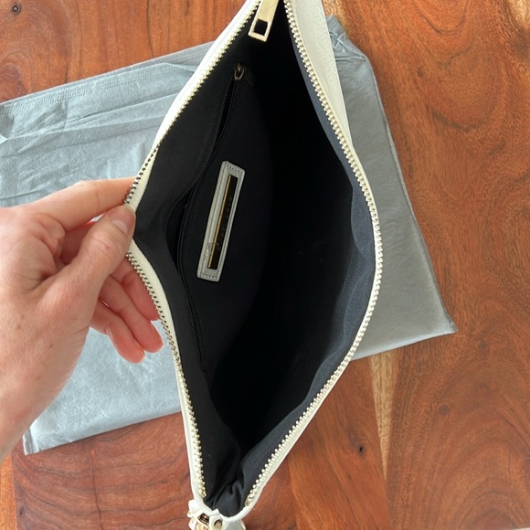Bonjour/ Au Revoir Clutch - Picture 3 of 5